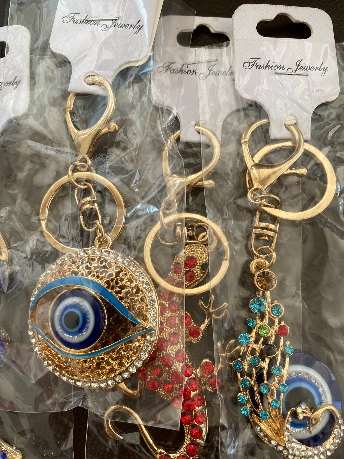 LLAVERO GLAMOROSO SURTIDO / M: $3.900 - D: $4.900