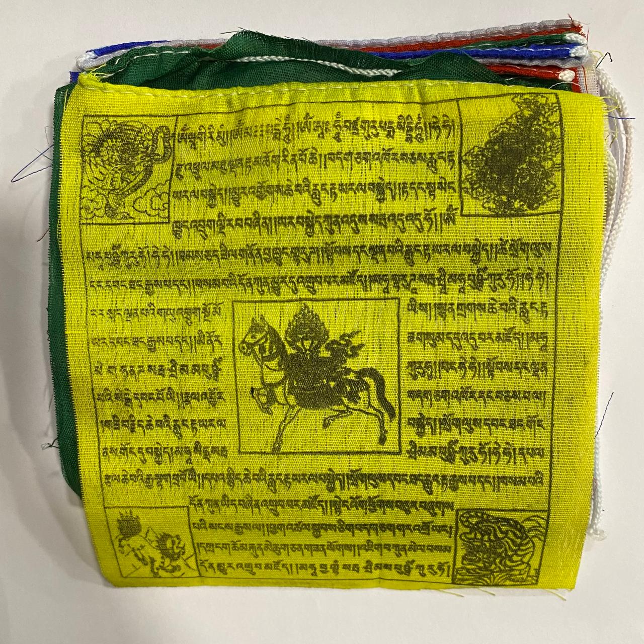 SET BANDERIN TIBETANO (5 TIRAS) - 135 cm / M: $12.900 - D: $14.900