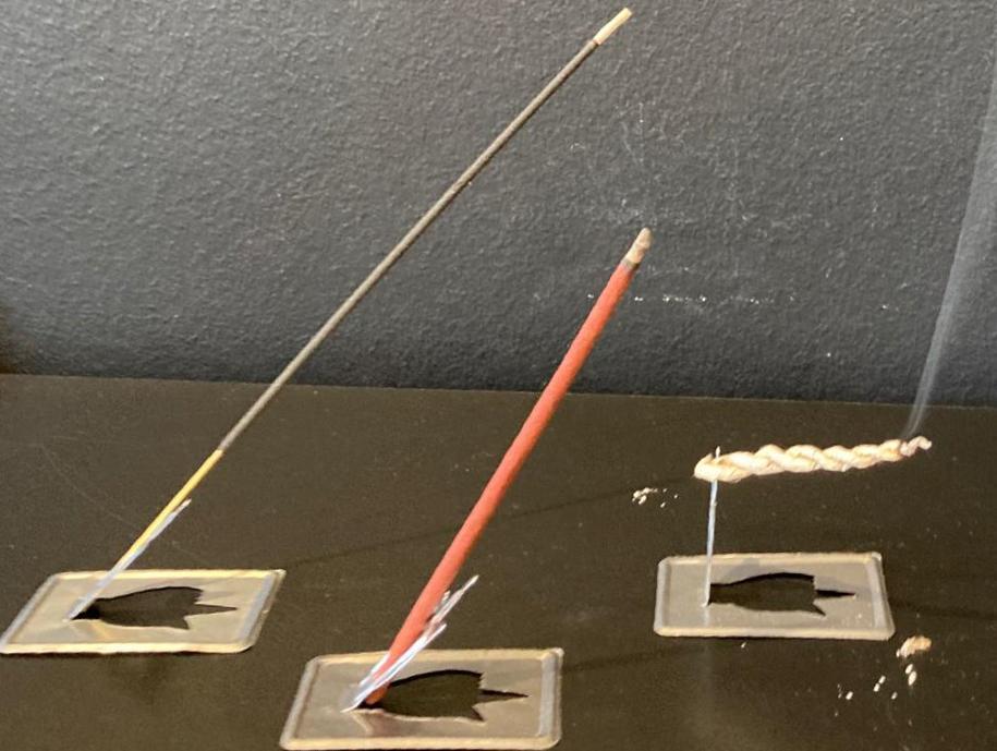 PORTA INCIENSO METAL / OFERTA: 3 X $500