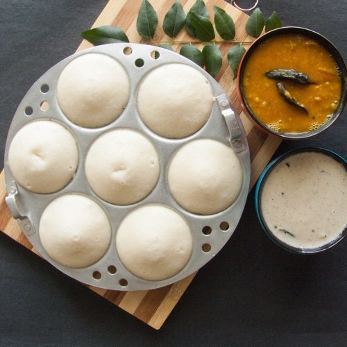 MOLDE PARA IDLI AL VAPOR / $8.000