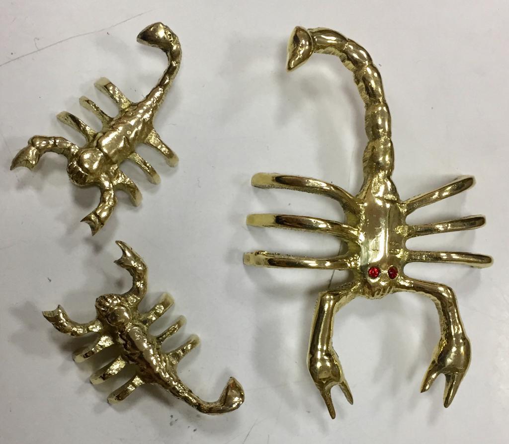 MINI SET 3 ESCORPIONES DE BRONCE / M: $4.900 - D: $6.900