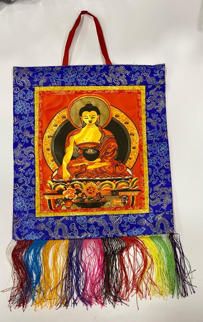 THANGKA BUDA - TAPIZ BANDERA BUDISTA / M: $4.900 - D: $6.900