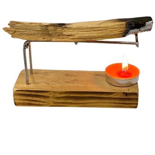 QUEMADOR PALO SANTO CON VELA Y PALO SANTO / M: $1.500 - D: $2.500