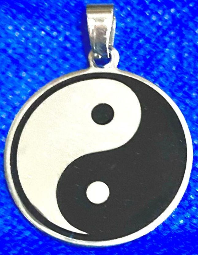 COLGANTE YING YANG - NEGRO PLATEADO / M: $1.500 - D: $2.000