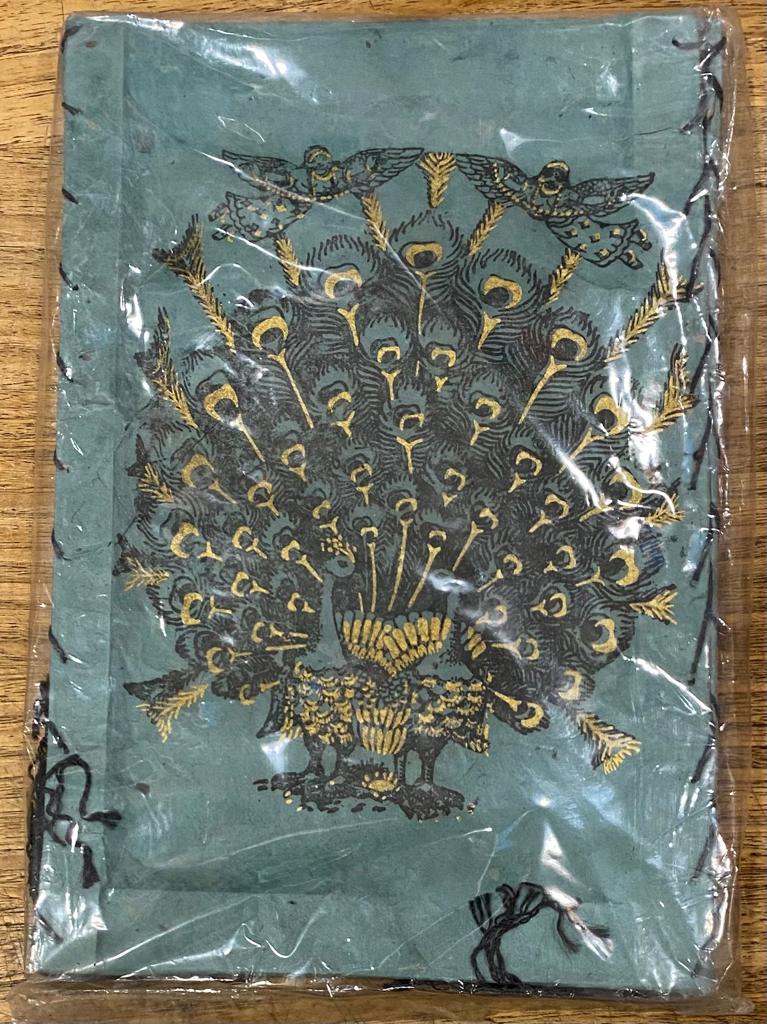 PANTALLA PAPEL LOKTA / M:$3.900 - D:$4.900