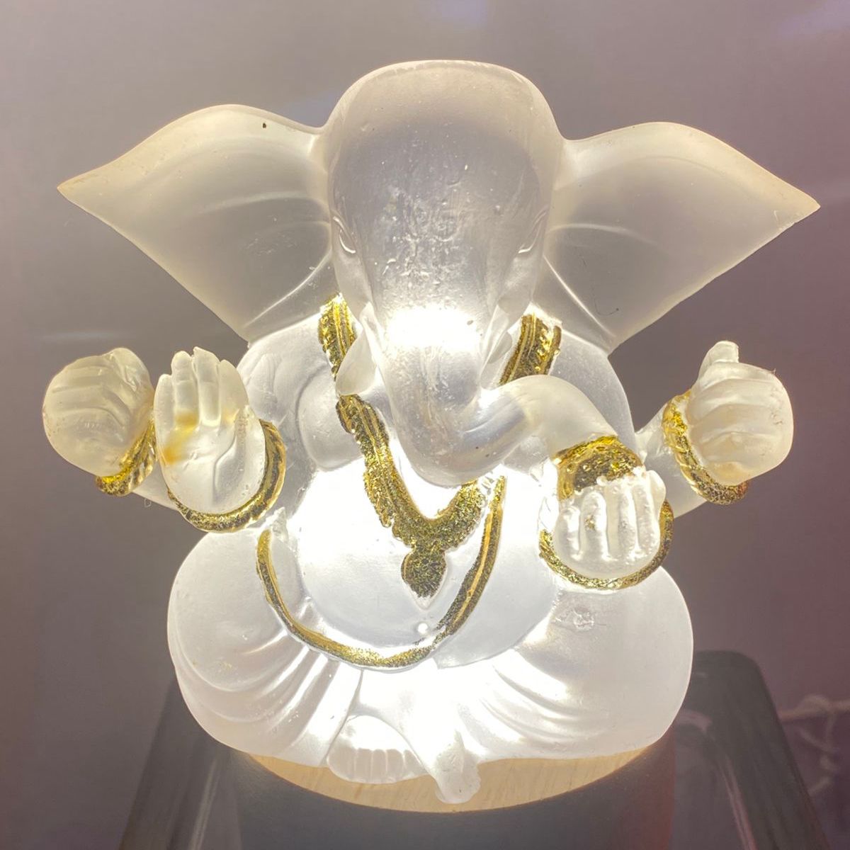 GANESH - FIGURA RESINA / M: $6.900 - D: $7.900