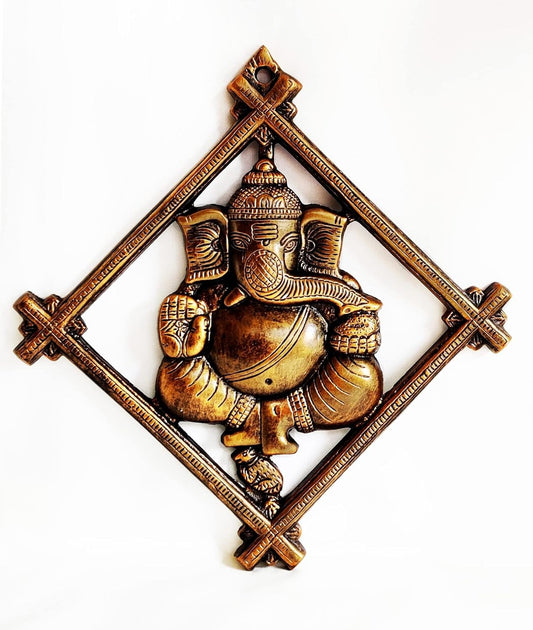 ✨ GANESH EN MARCO CUADRADO – PIEZA DECORATIVA EN METAL / M:$19.900 - D:$22.900