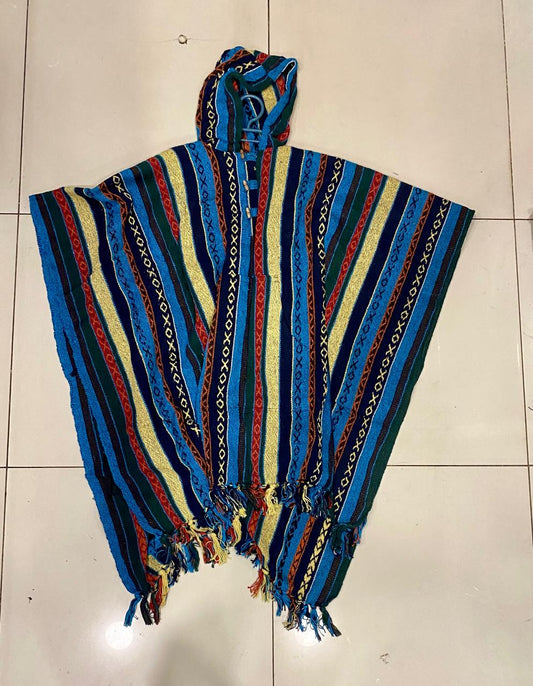 PONCHO con GORRO --//--OFERTA : $24.900