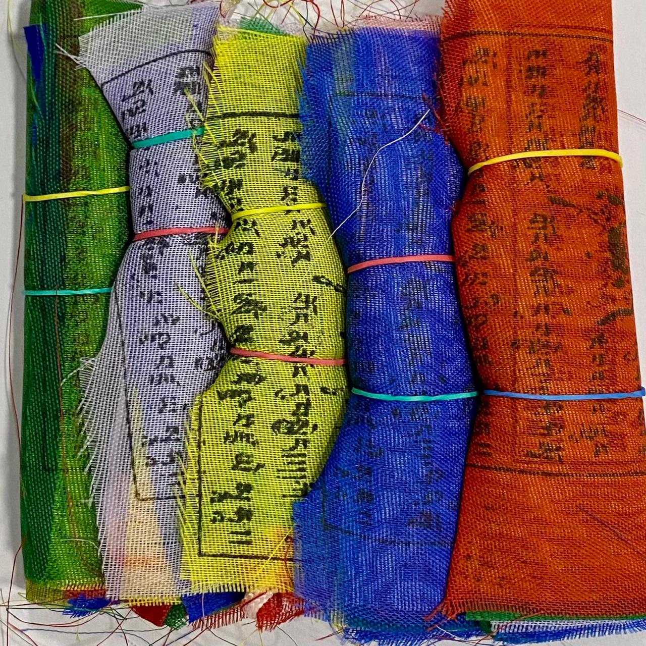 SET BANDERÍN TIBETANO (5 TIRAS) - 105cm / M: $4.900 - D: $5.900