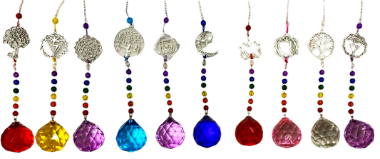 COLGANTE 7 CHAKRAS CON AMULETO PRISMA / M: $4.900 cada uno - D: $6.900 cada uno