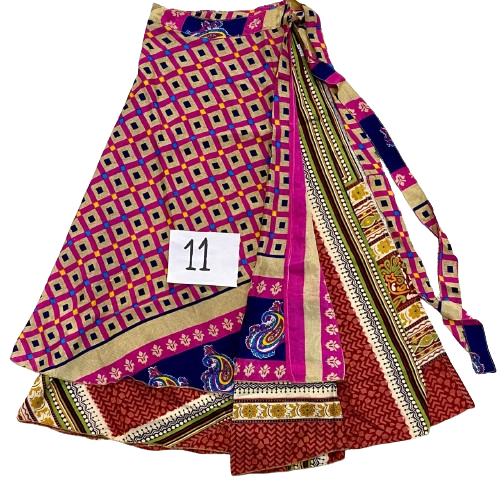 FALDA ENVOLVENTE Y REVERSIBLE LARGA - HECHA EN INDIA / M:$3.900 - D:$4.900