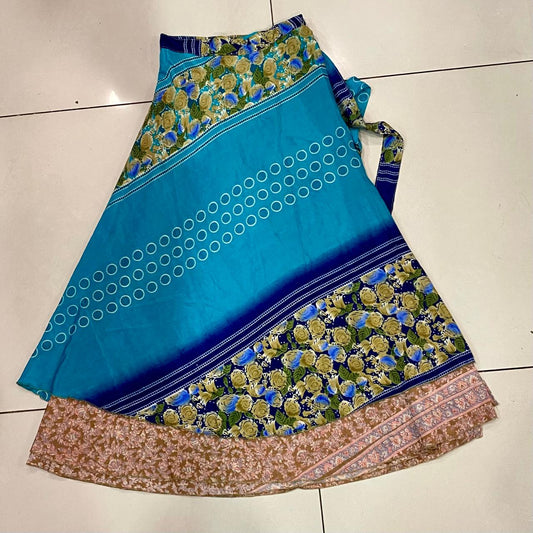 FALDA ENVOLVENTE Y REVERSIBLE LARGA  - HECHO EN INDIA / M:$4.900 - D:$6.900