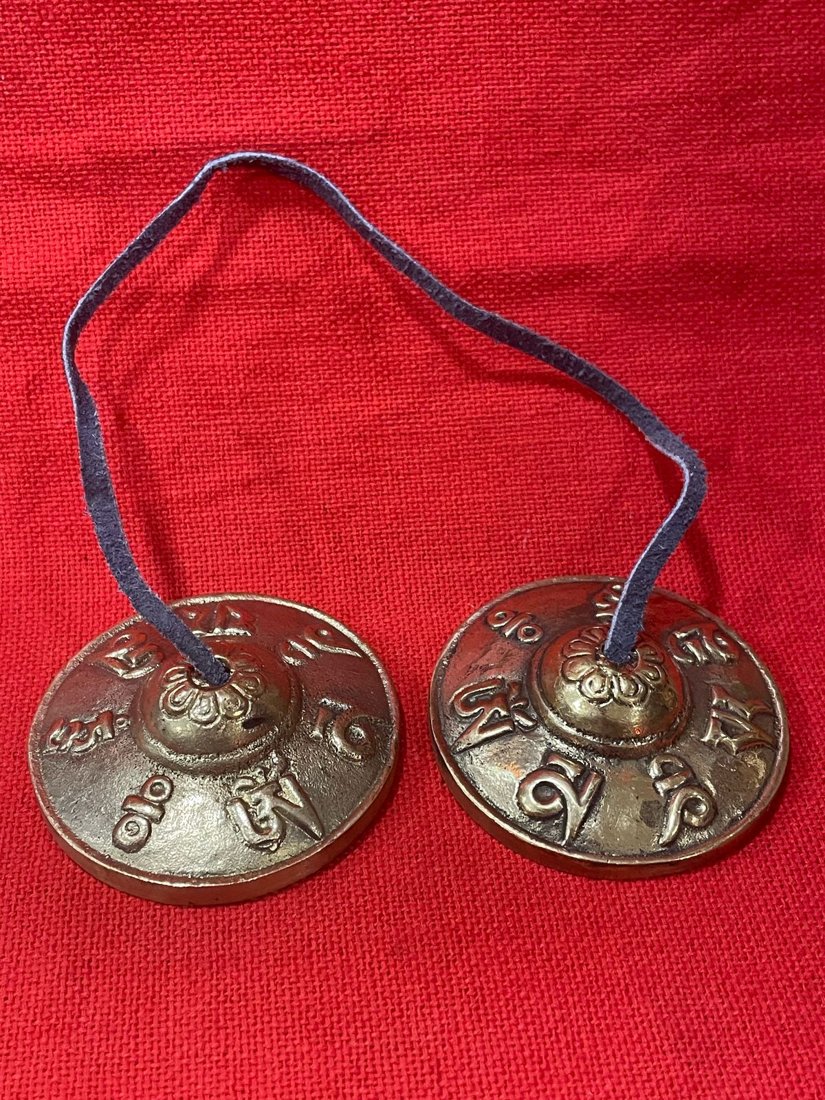 TINGSHA CRÓTALO (CAMPANA DE PLATILLO TIBETANA) 7.5CM / M:$20.000- D:$25.000