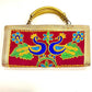 CARTERA BORDADA – ARTE Y SIMBOLISMO HECHO EN INDIA - ROJO / M: $2.900 - D: $3.900