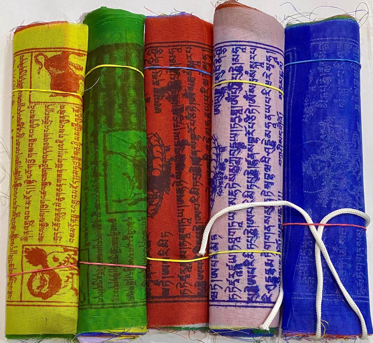 SET BANDERIN TIBETANO (5 TIRAS) - 165 CMS / M: $12.900 - D:14.900